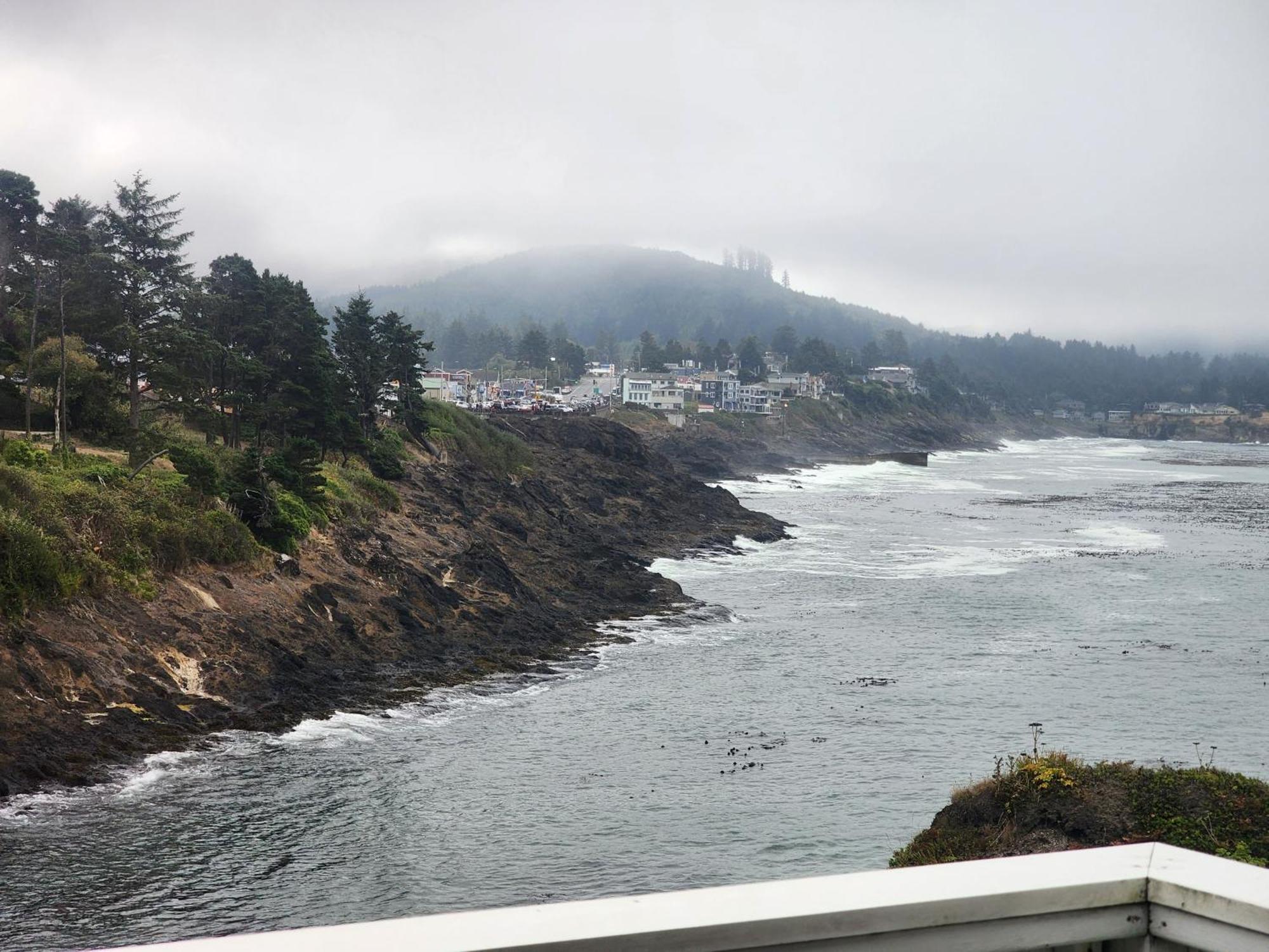 Inn At Arch Rock デポー・ベイ エクステリア 写真