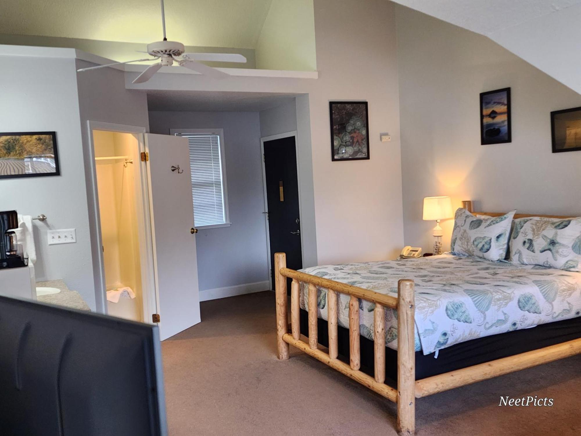Inn At Arch Rock デポー・ベイ エクステリア 写真