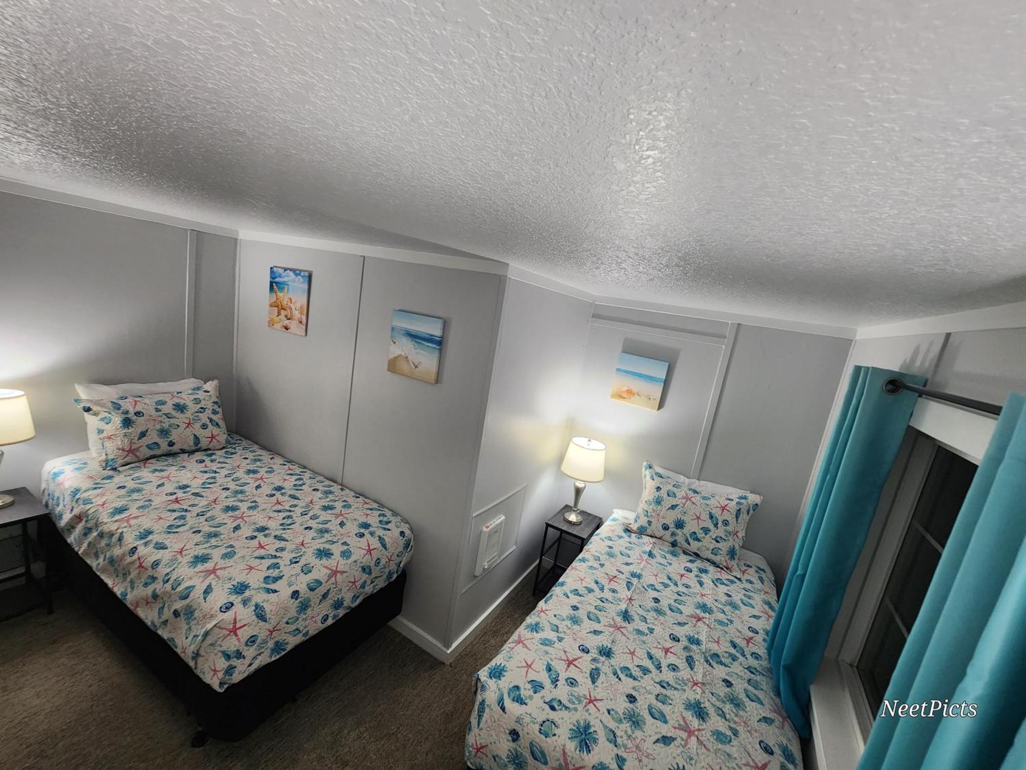 Inn At Arch Rock デポー・ベイ エクステリア 写真