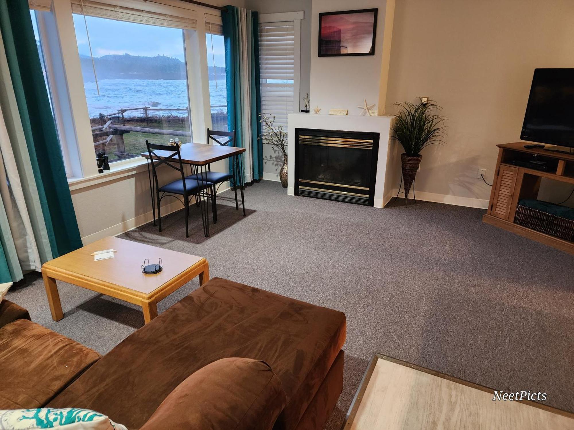 Inn At Arch Rock デポー・ベイ エクステリア 写真