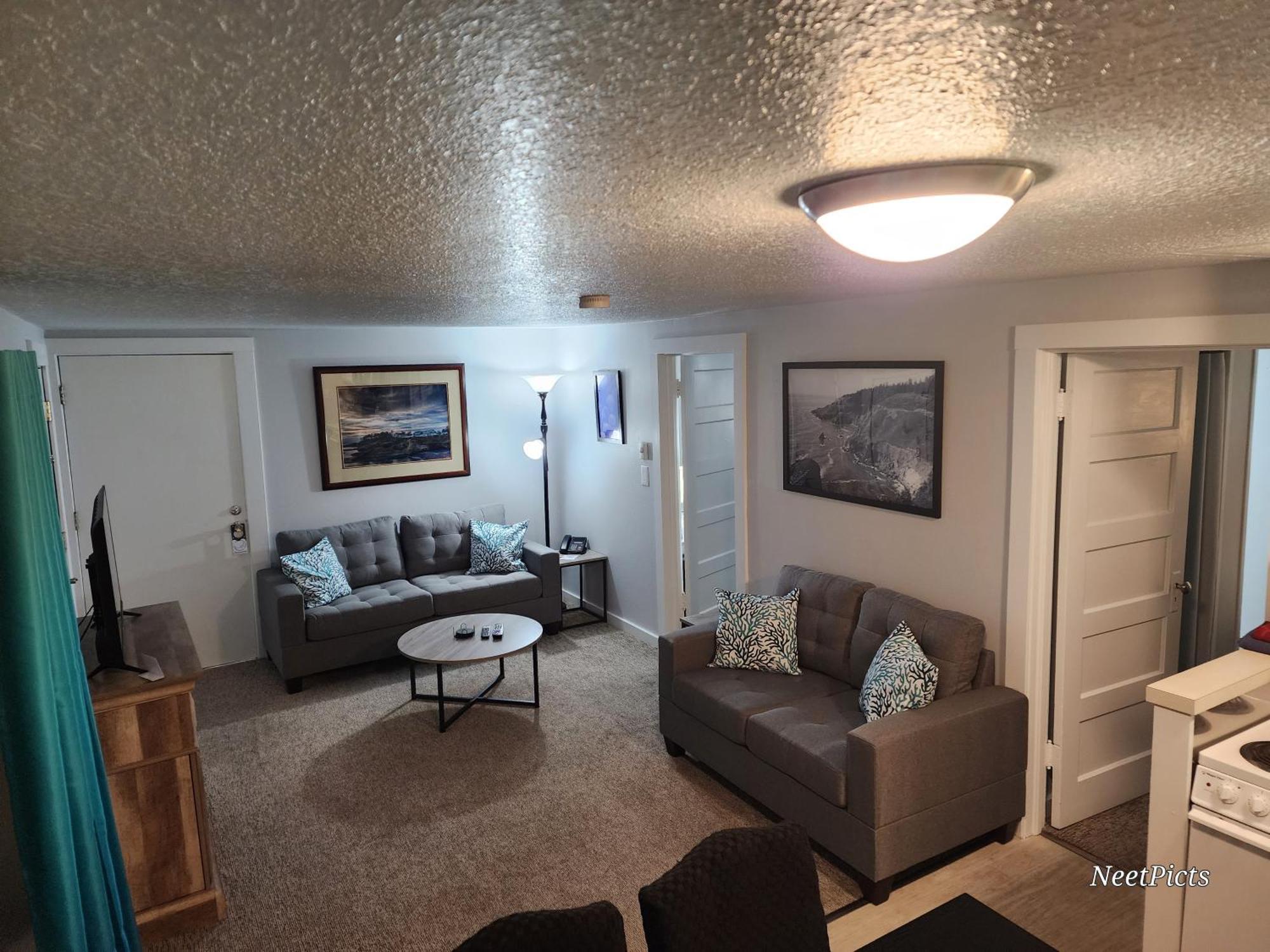 Inn At Arch Rock デポー・ベイ エクステリア 写真