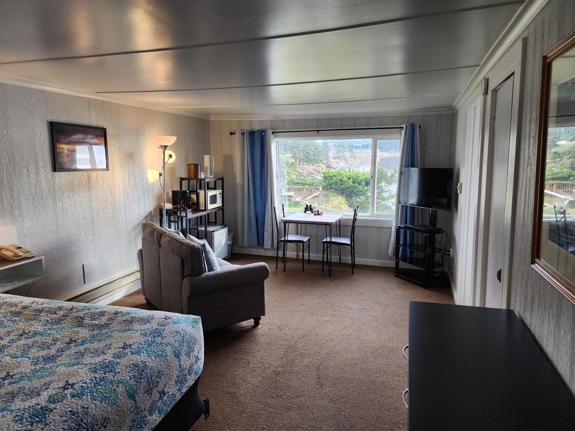 Inn At Arch Rock デポー・ベイ エクステリア 写真
