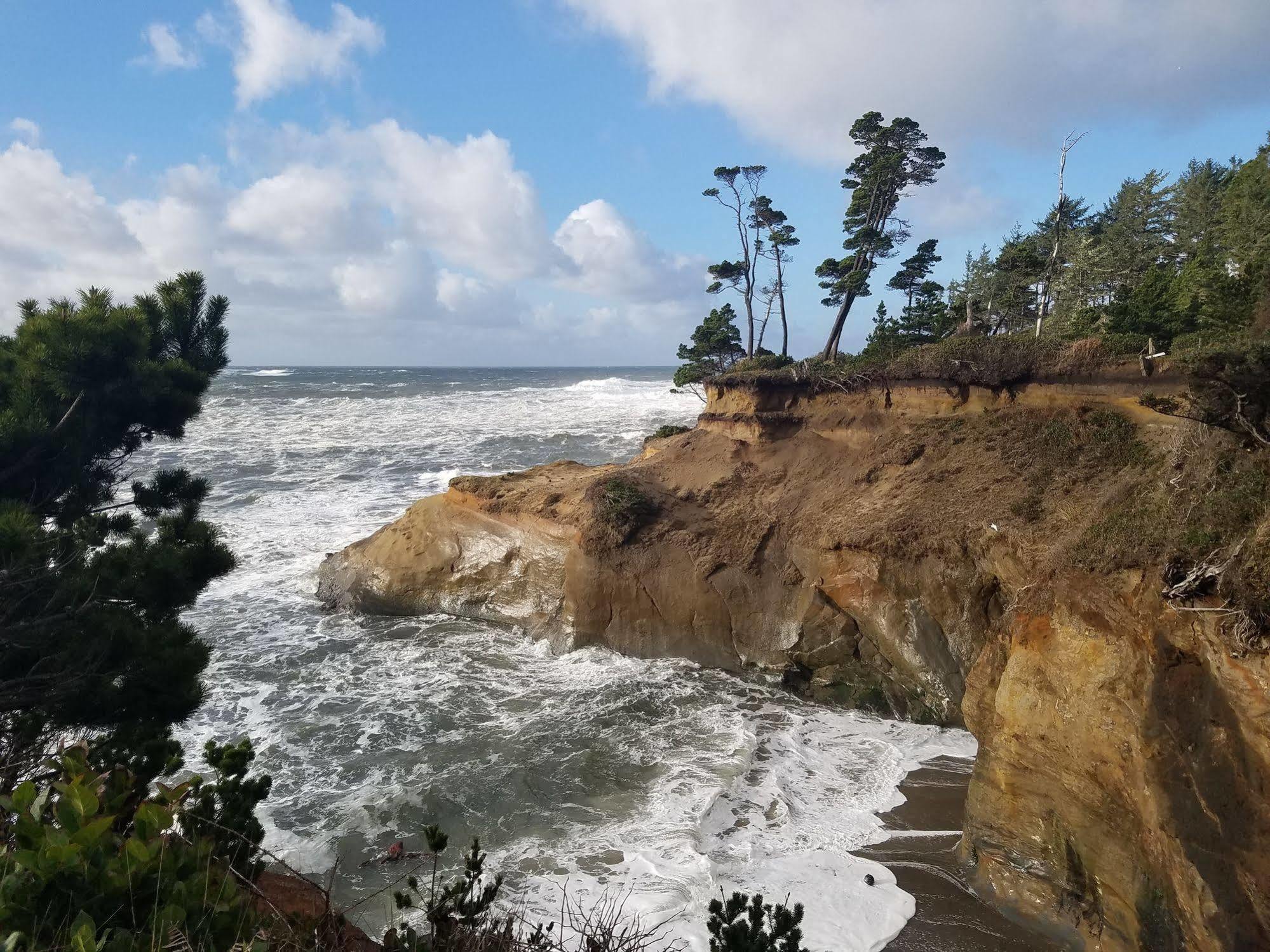 Inn At Arch Rock デポー・ベイ エクステリア 写真